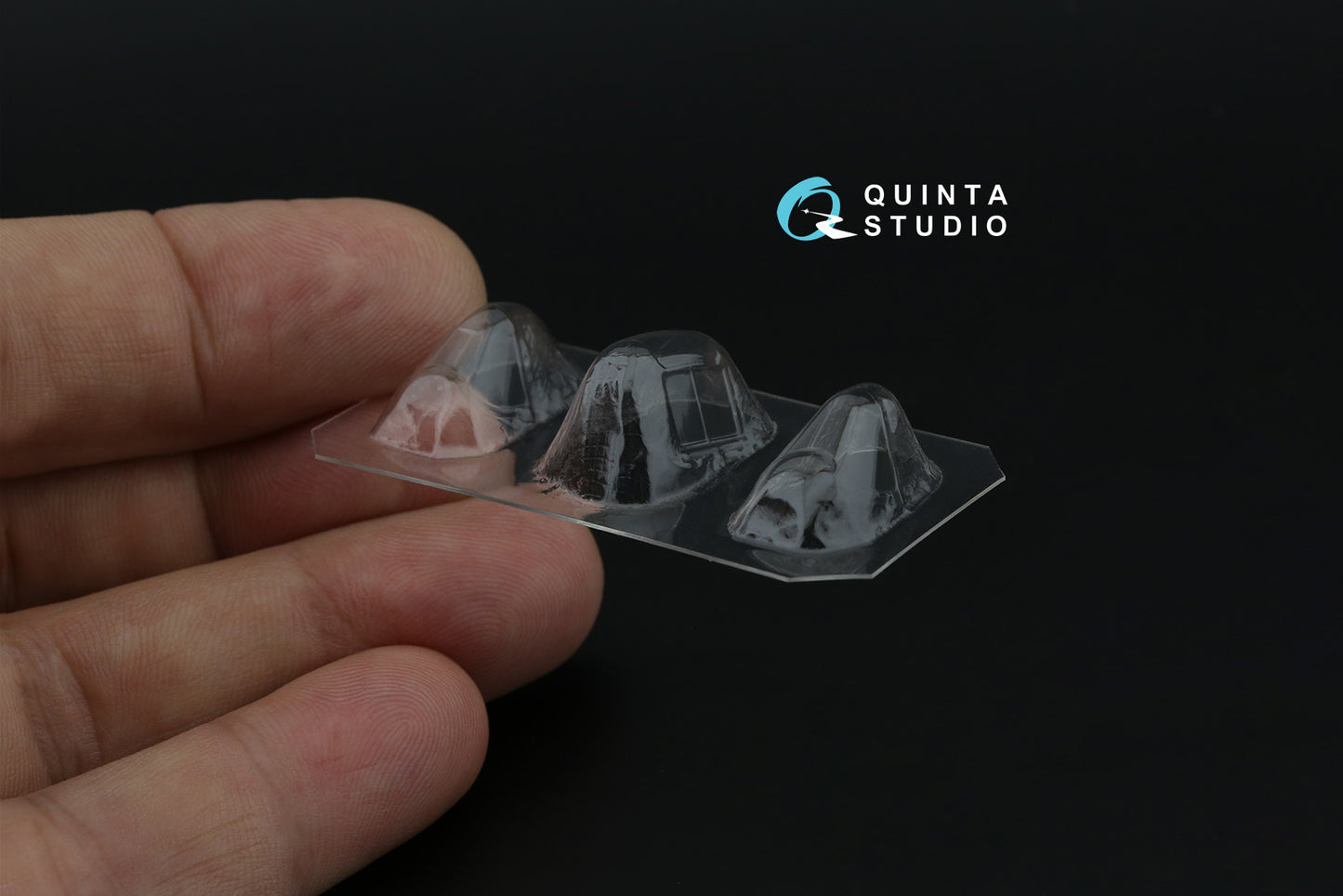 Quinta Studio QC72008 1:72 Grumman F6F-3/F6F-5 Hellcat vacuumed clear canopy
