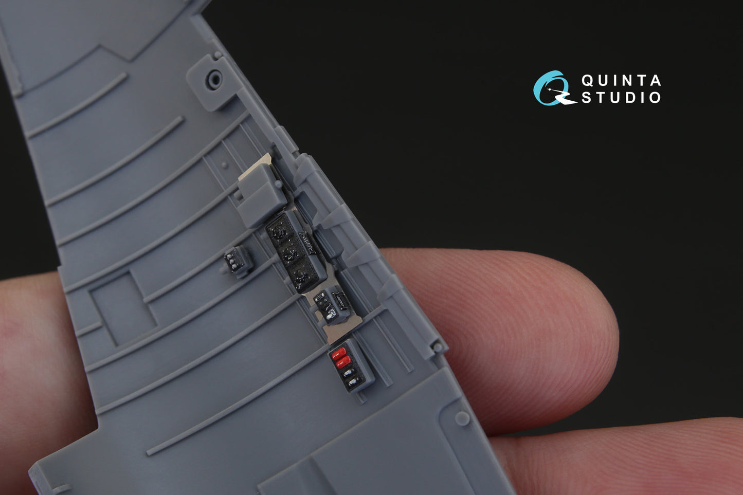 Quinta Studio QD32015 1:32 Vought F4U-1 Corsair