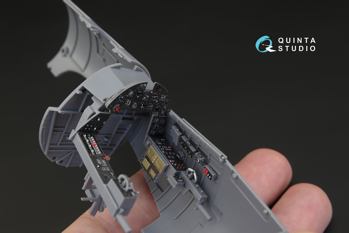 Quinta Studio QD32015 1:32 Vought F4U-1 Corsair