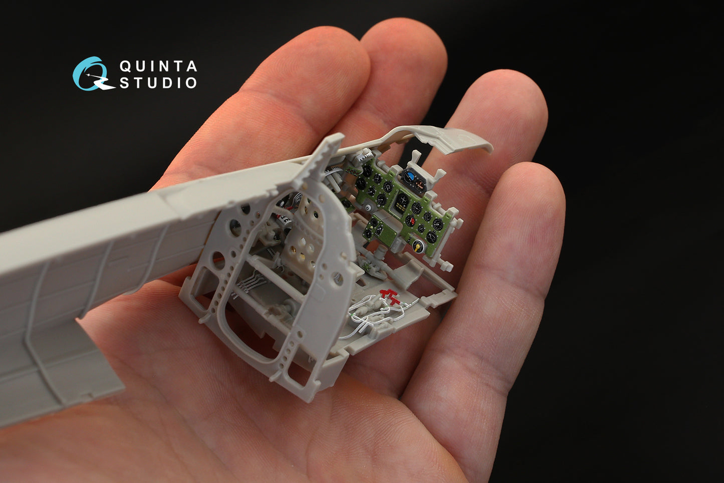 Quinta Studio QD32027 1:32 Mitsubishi A6M5 Zero