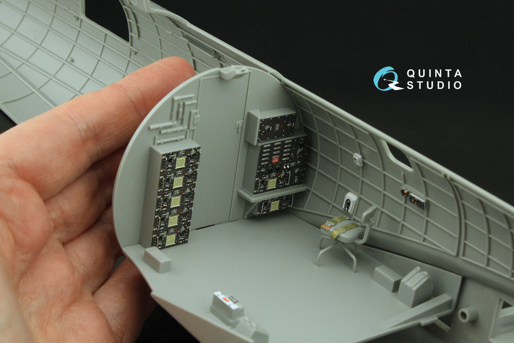 Quinta Studio QD32224 1:32 B-17G Flying Fortress Radio operator's compartment