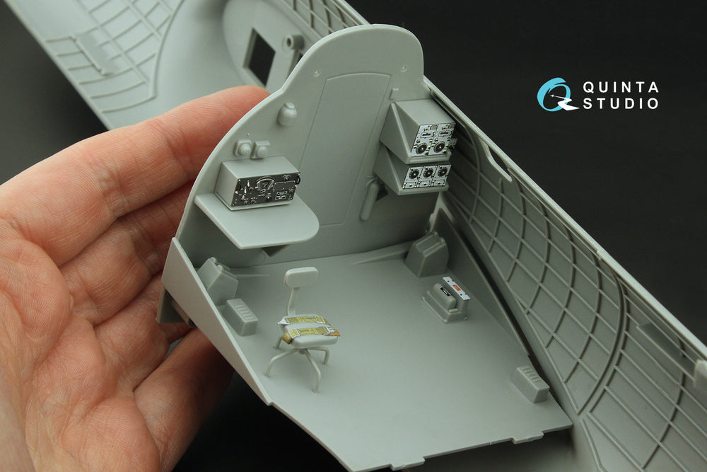 Quinta Studio QD32224 1:32 B-17G Flying Fortress Radio operator's compartment