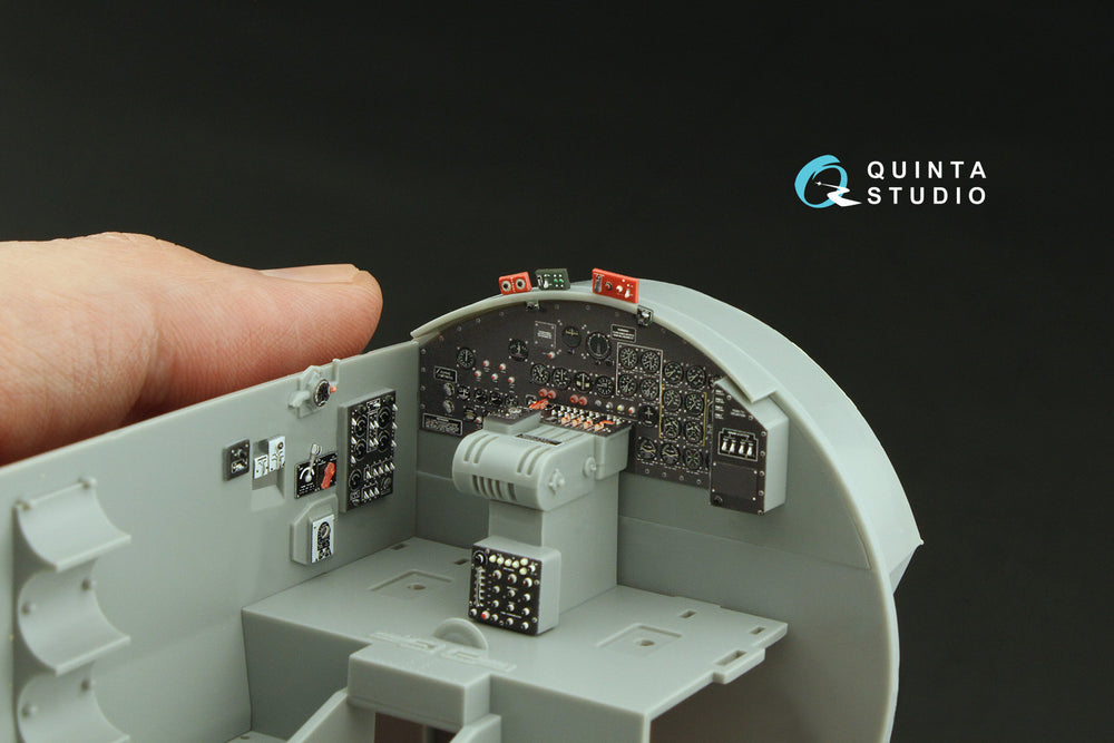 Quinta Studio QD32233 1:32 B-17E/F Pilot Cockpit 3D Interior Decal