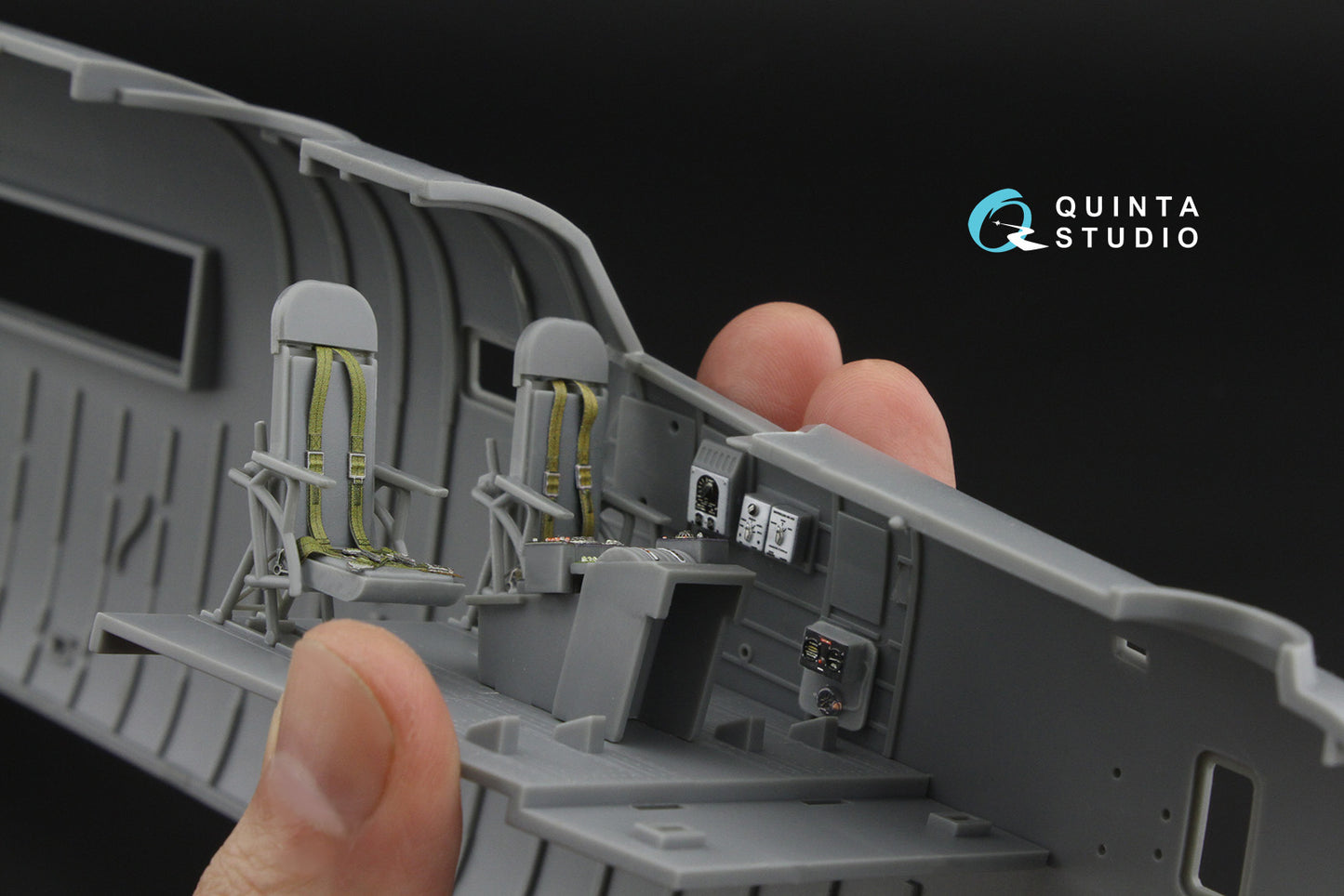 Quinta Studio QD32259 1:32 B-24D/J Pilot Compartment 3D Interior