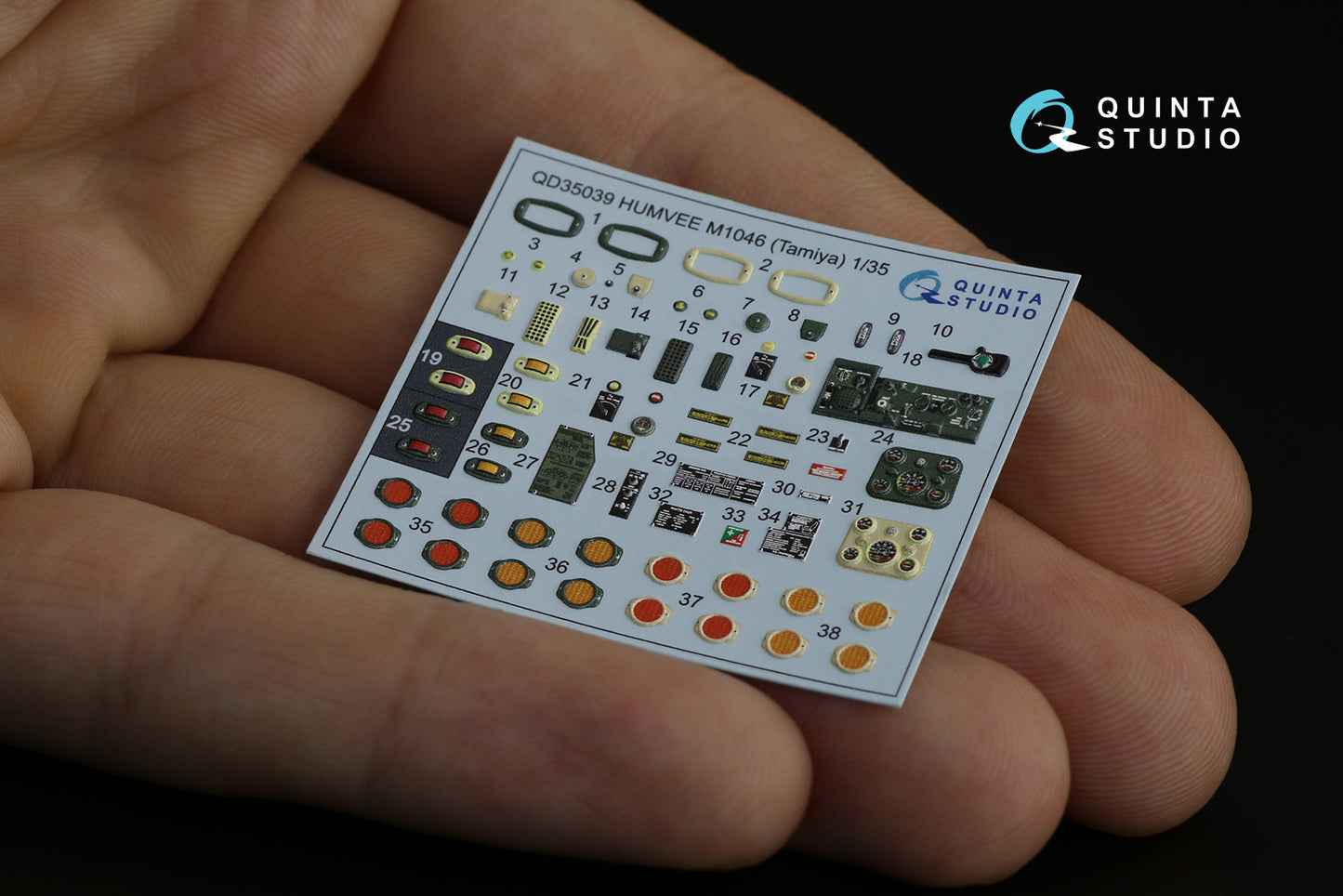 Quinta Studio QD35039 1:35 HUMVEE Family 3D-Printed Interior Decals