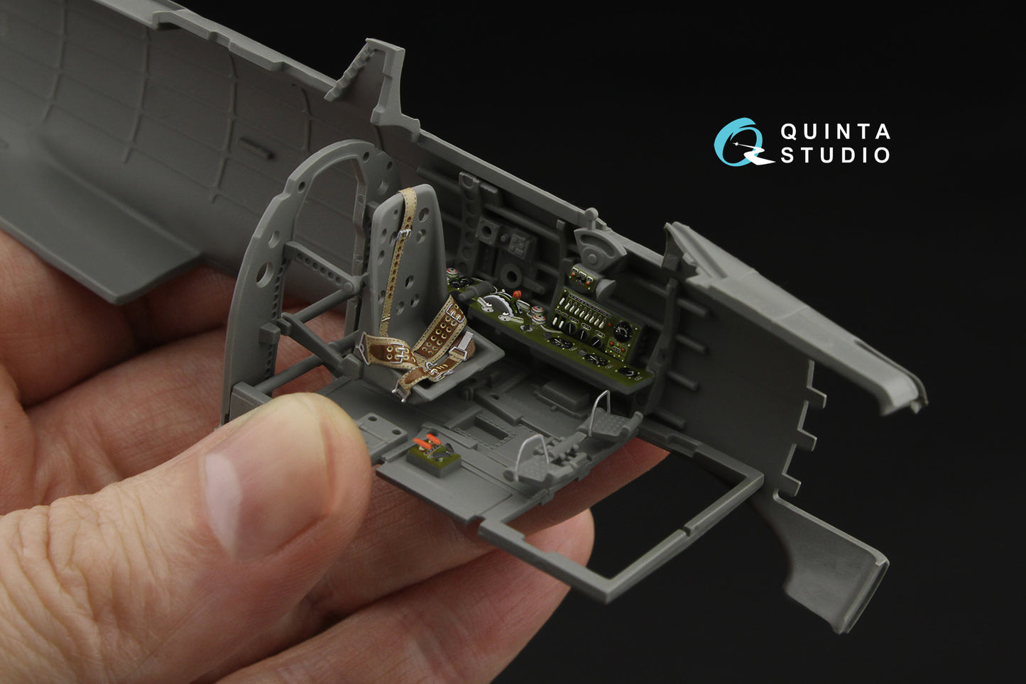 Quinta Studio QD35083 1:35 Mitsubishi A6M2 Zero