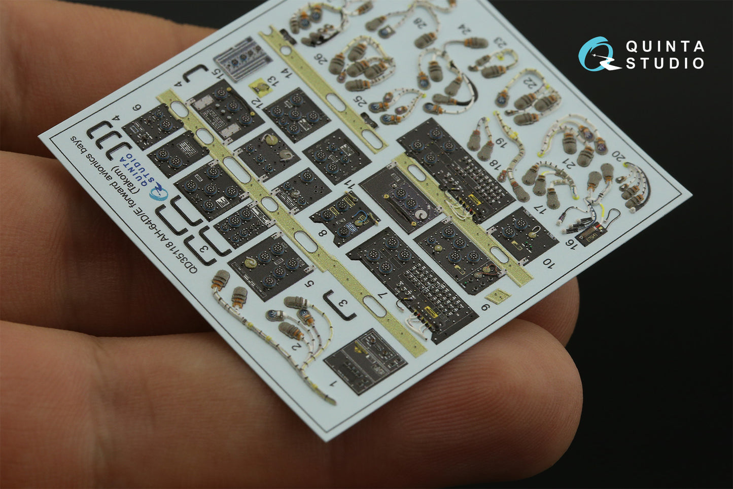 Quinta Studio QD35118 1:35 AH-64DE EFAB Avionics 3D Interior Decal