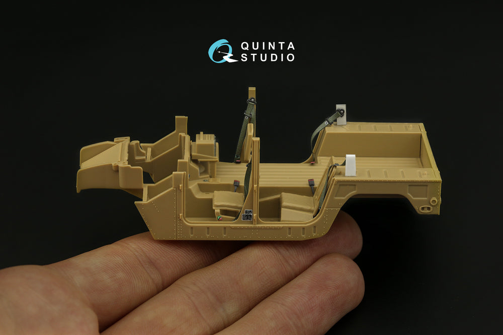 Quinta Studio QD48310 1:48 Hummer U.S