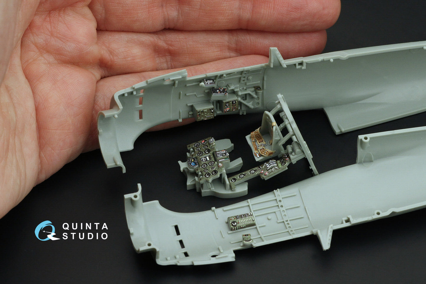 Quinta Studio QD48469 1:48 Mitsubishi A6M2 Zero