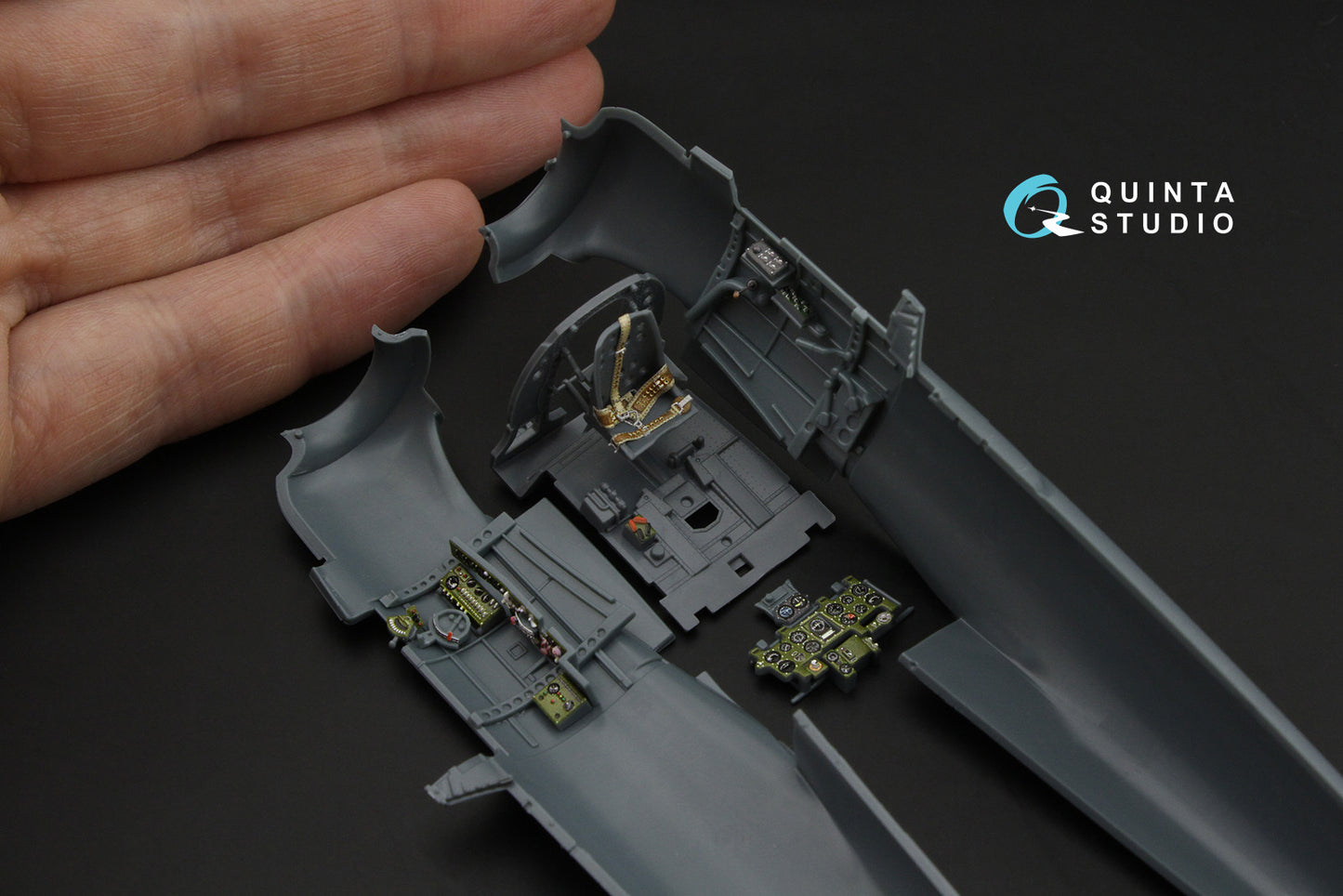 Quinta Studio QD48609 1:48 Mitsubishi A6M5 Zero
