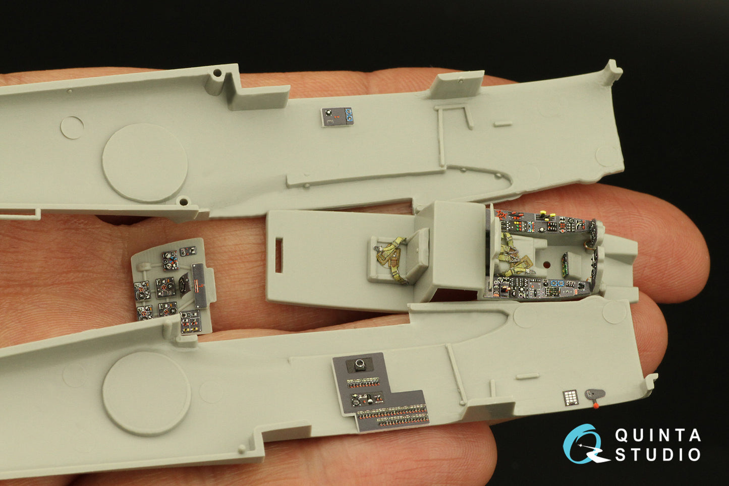 Quinta Studio QD72070 1:72 Me-410 3D Interior Decal