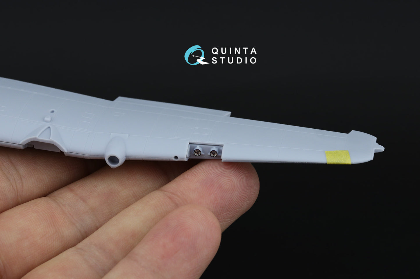 Quinta Studio QD72189 1:72 British Landing Light Holder 3D Interior