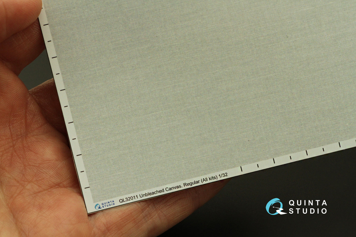 Quinta Studio QL32011 1:32 Unbleached Canvas Regular Exterior Decal