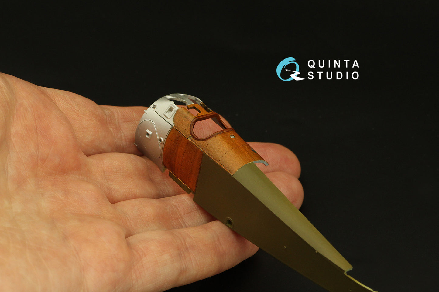 Quinta Studio QL48006 1:48 Walnut Woodgrain