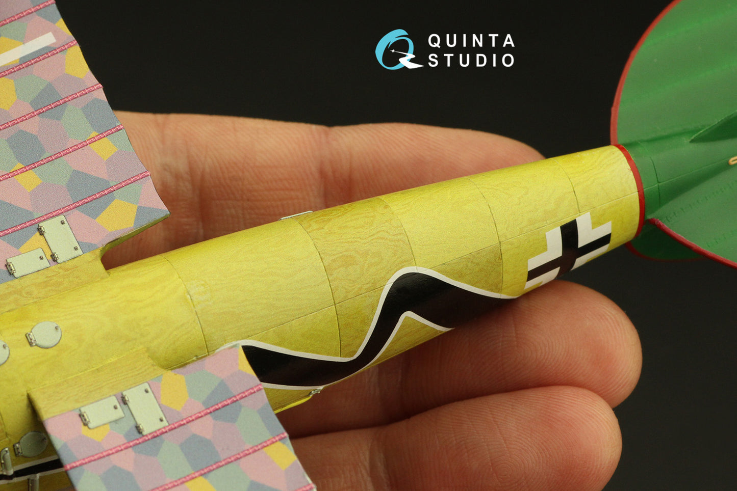 Quinta Studio QL72004 1:72 Light Plywood Shaded Exterior Decal