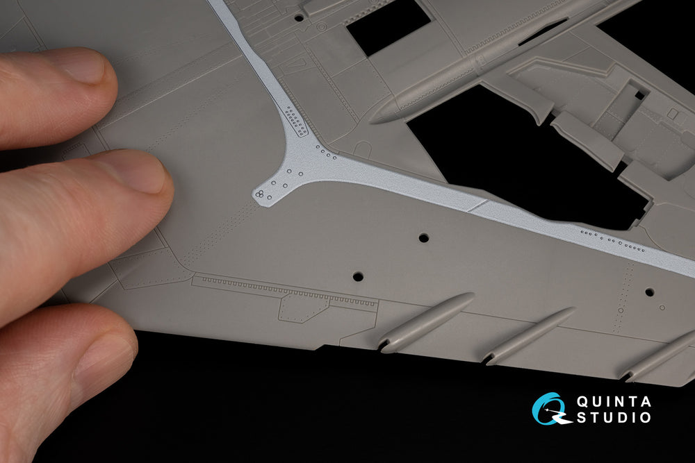 Quinta Studio QP48017 1:48 McDonnell F-4E/G Phantom wing strap