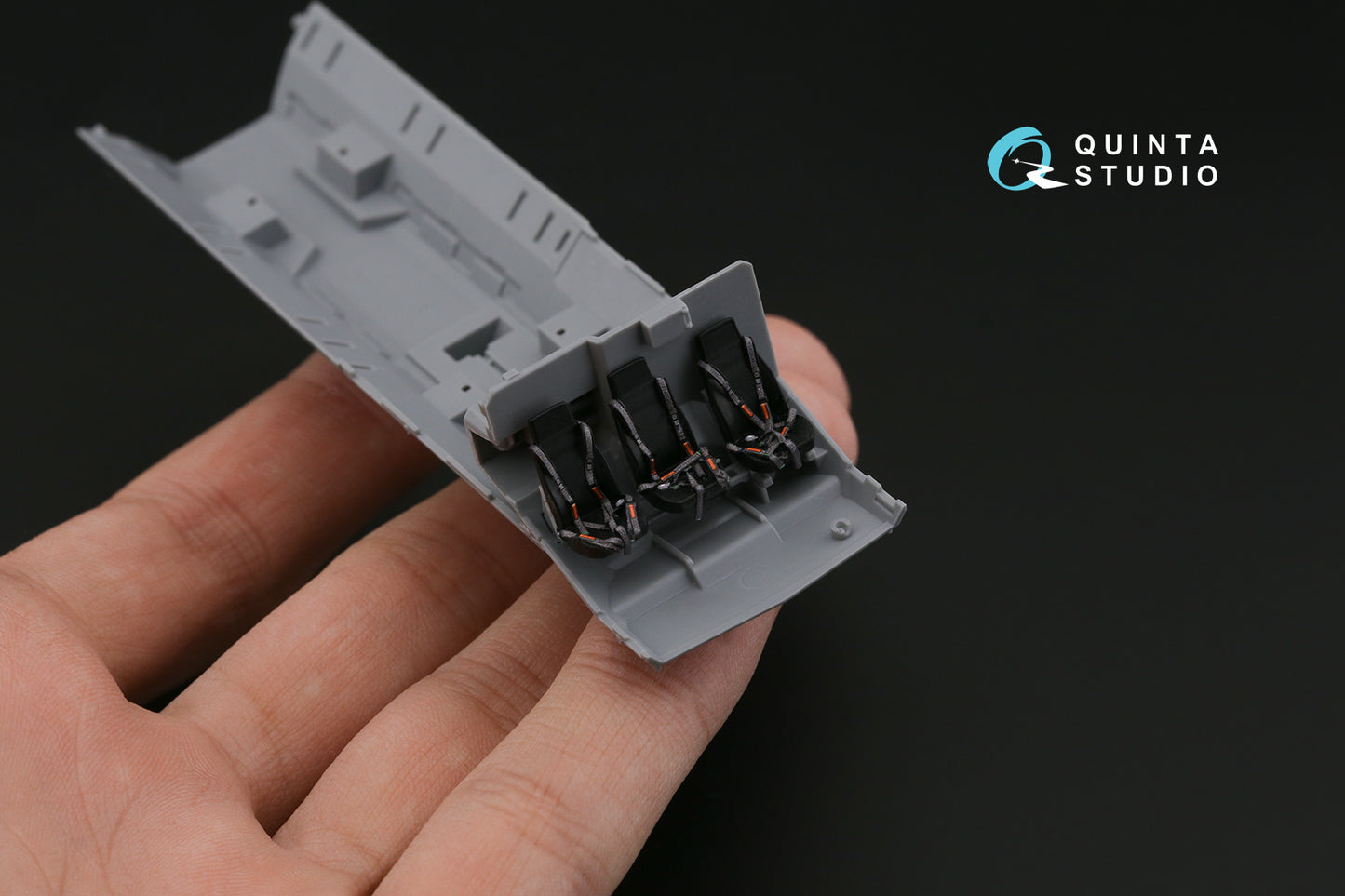 Quinta Studio QR72011 1:72 MRAP Typhoon-K Family seatbelts, for 3 seats,