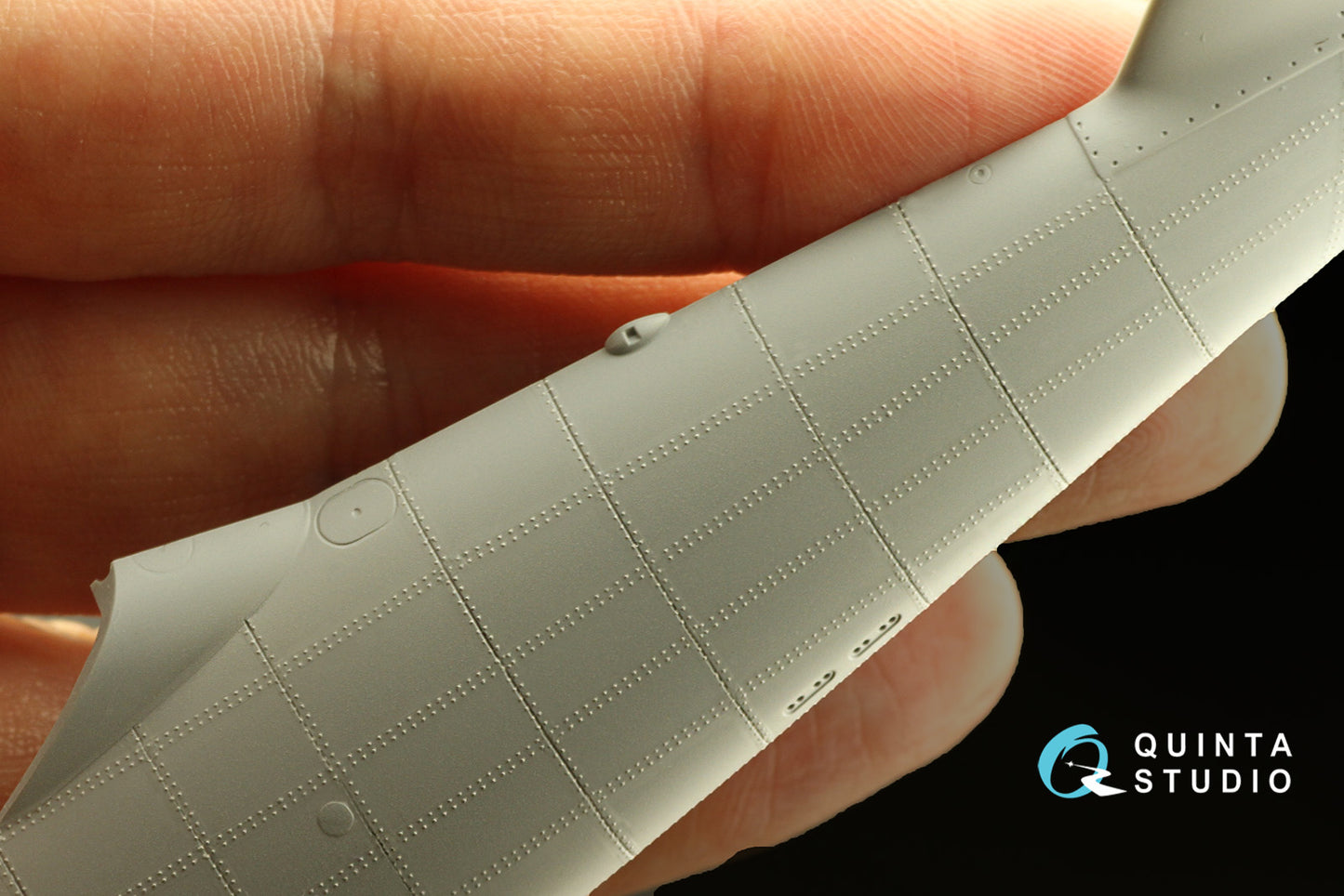 Quinta Studio QRV-025 1:32 Double riveting rows