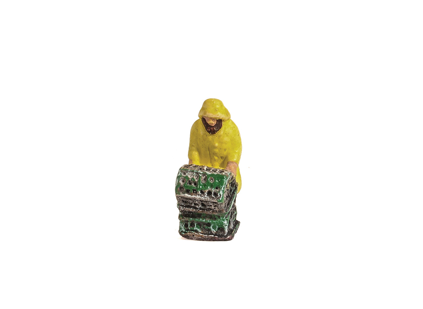 Harburn Hamlet QS406 Fisherman in Yellow Oilskins with Creels HO/OO Gauge