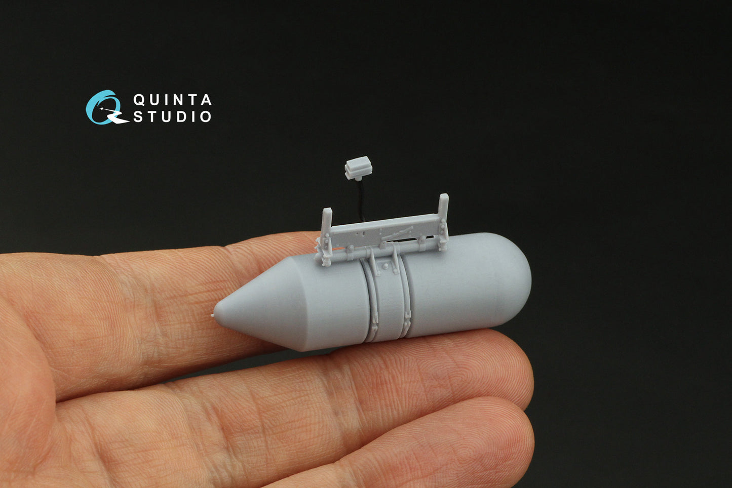 Quinta Studio QT32001 1:32 AN/APS-4 Radar Pod