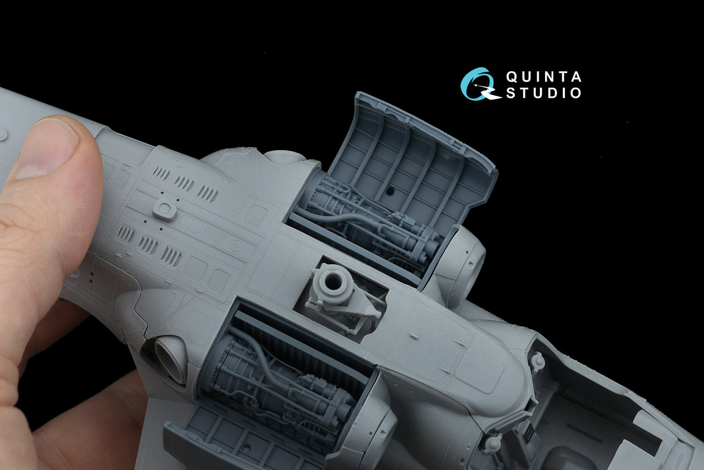 Quinta Studio QT48081 1:48 Kamov Ka-52/Ka-52M Engine with bay & cover, portside