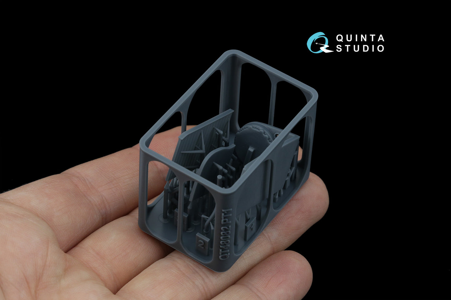Quinta Studio QT48082 1:48 Kamov Ka-52/Ka-52M Engine with bay & cover, starboard