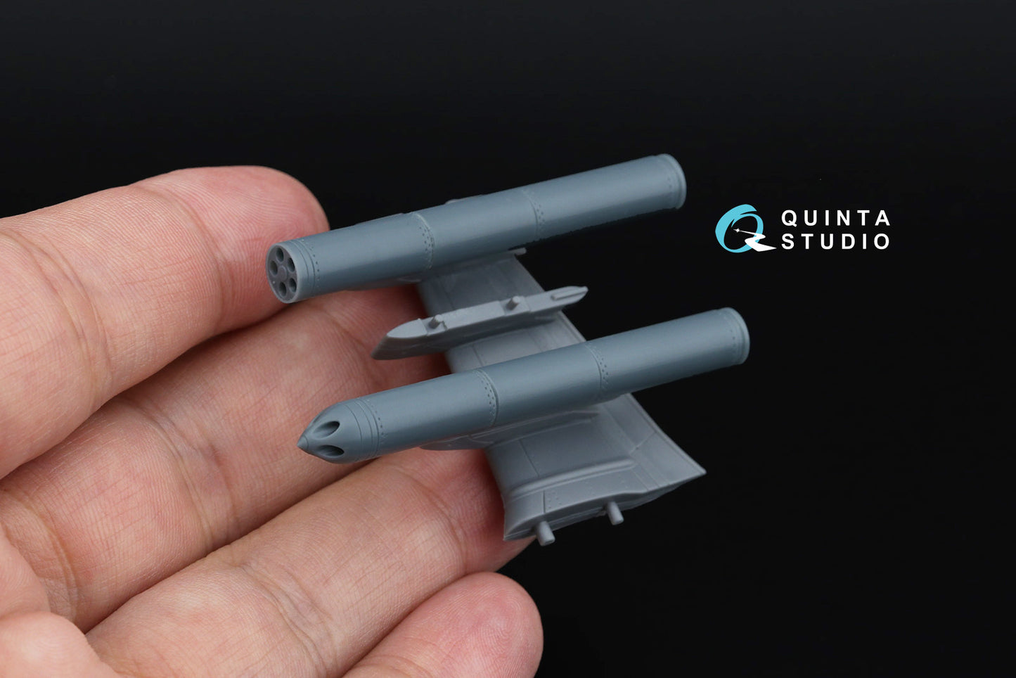 Quinta Studio QT72026 1:72 B-13L5 rocket pods, 2 pcs