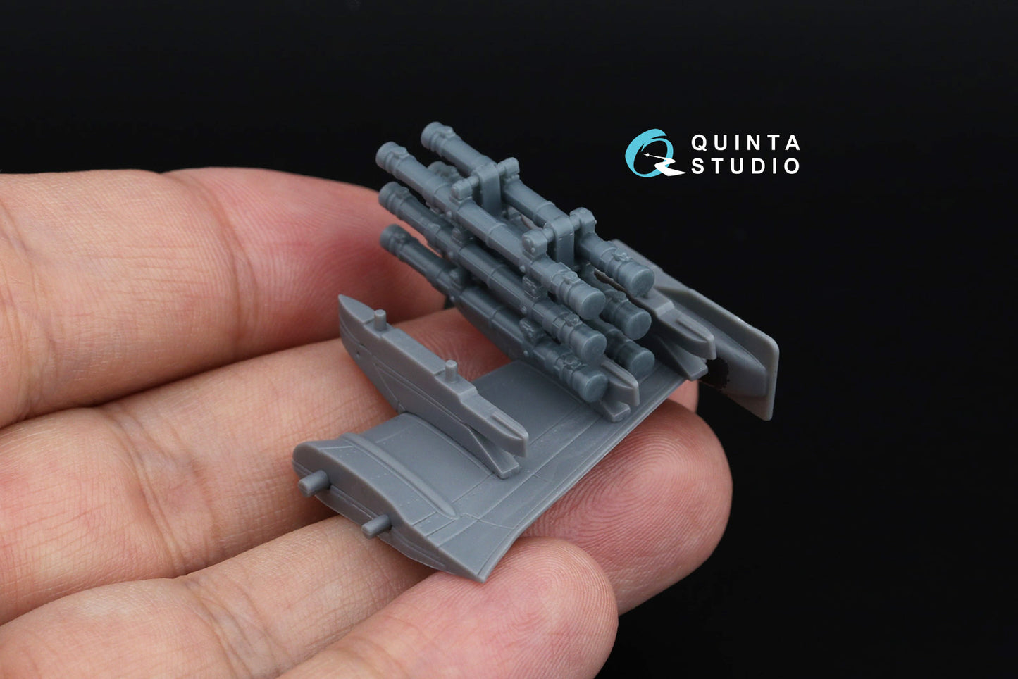 Quinta Studio QT72034 1:72 9M120 Ataka ATGM, six-pack kit