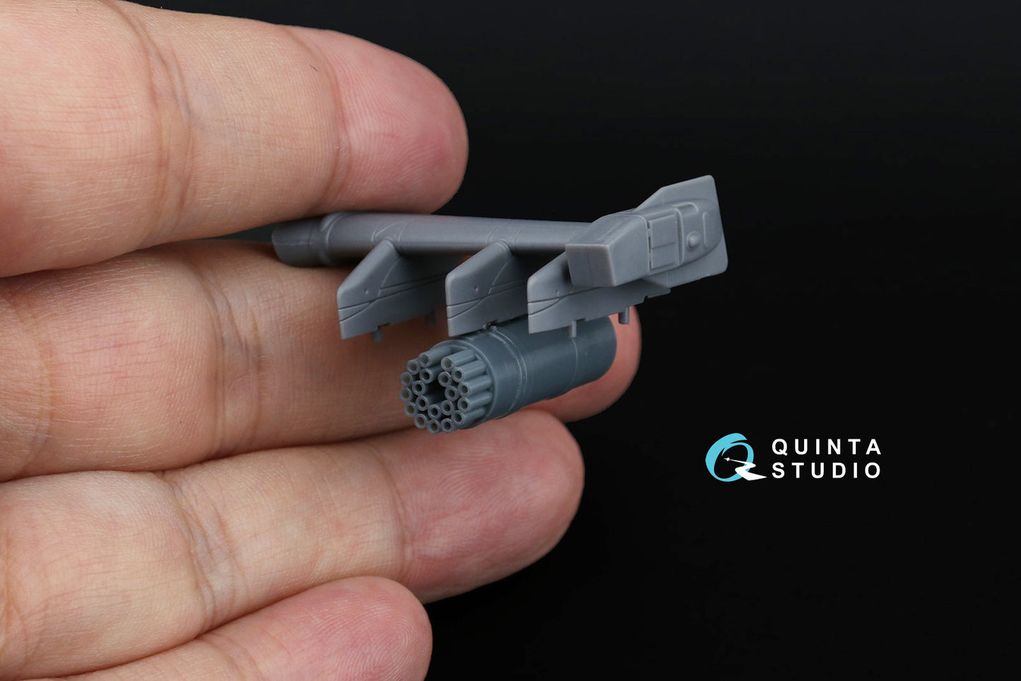 Quinta Studio QT72035 1:72 B-8V20A rocket pods, 2 pcs