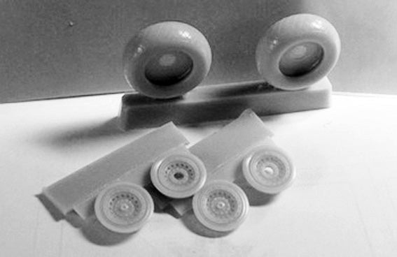 Radial Engines REW72005 1:72 B-17 Flying Fortress Radial Tyres
