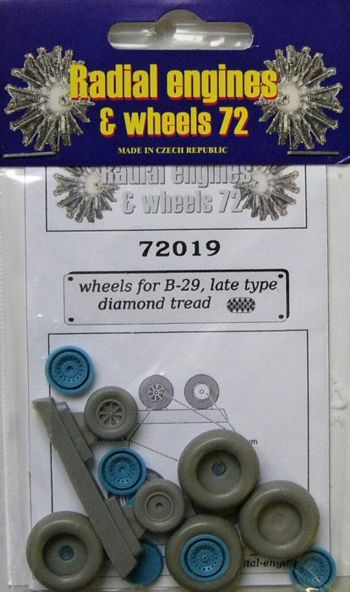 Radial Engines & Wheels REW72019 1:72 Boeing B-17/B-24J/B-29A wheels late