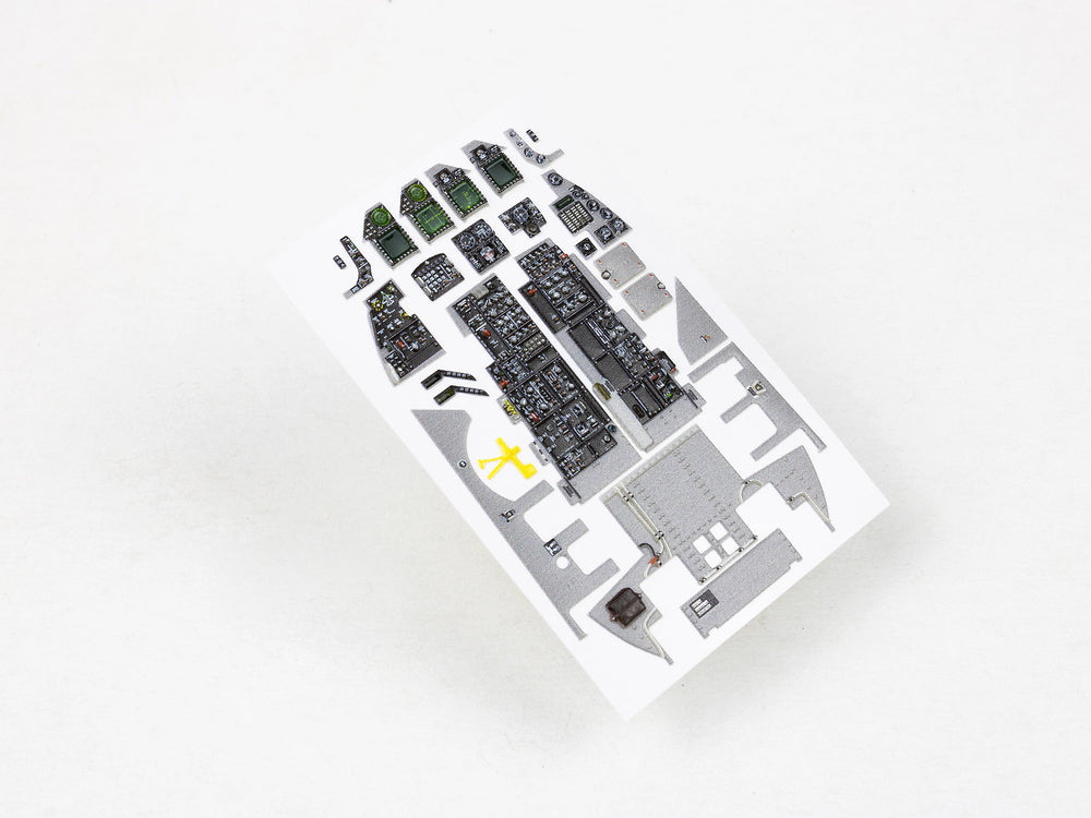 Red Fox RFS-32069 1:32 F-16C Block 40/42 3D Instrument Panel