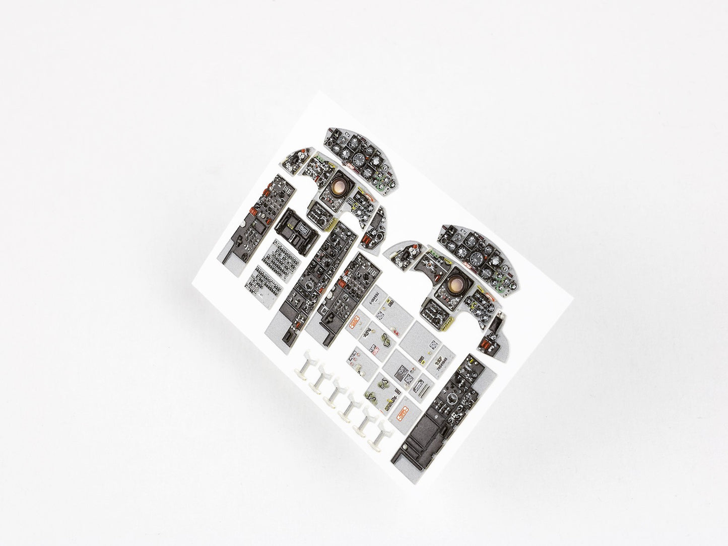 Red Fox RFS-32125 1:32 TF-104G Starfighter 3D Instrument Panel