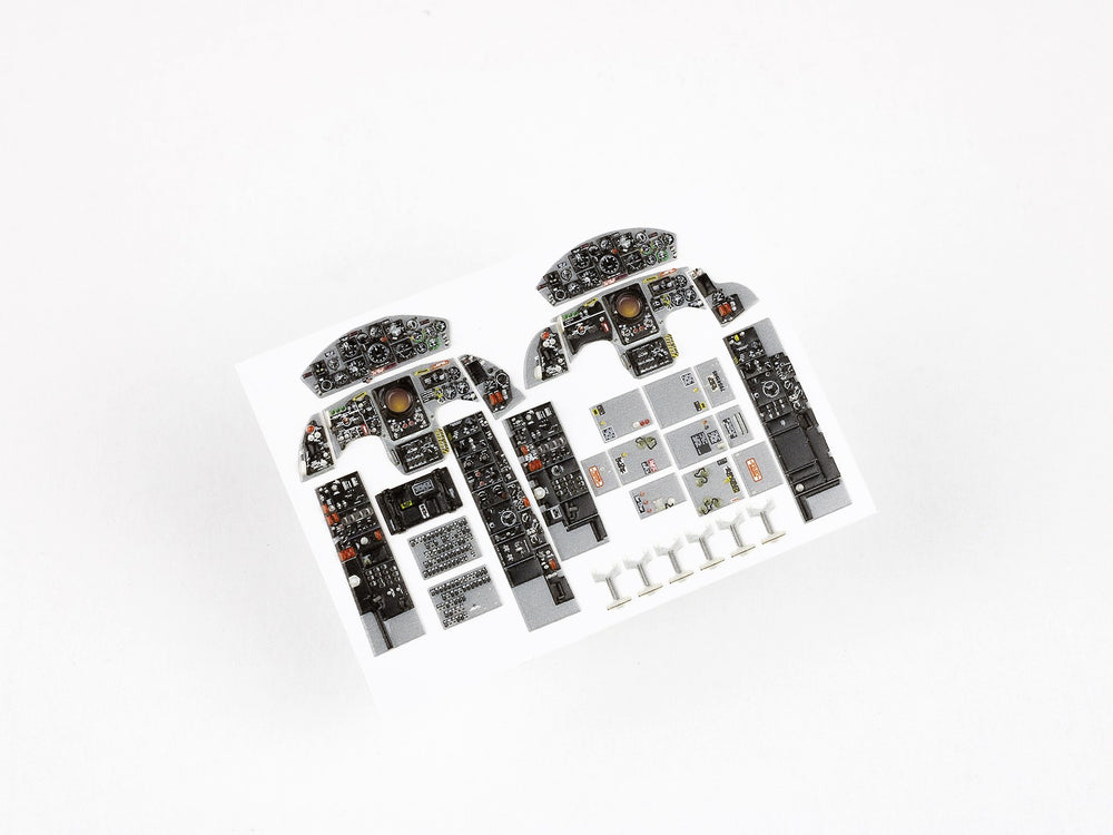 Red Fox RFS-32125 1:32 TF-104G Starfighter 3D Instrument Panel