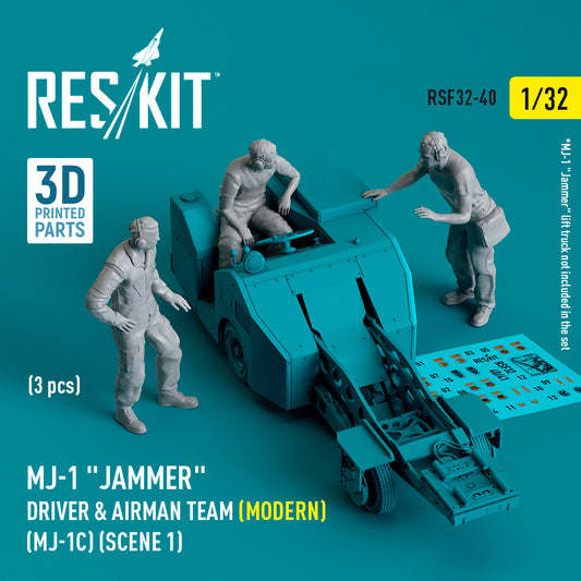 ResKit RSF32-0040 1:32 MJ-1 Jammer Driver & airman team