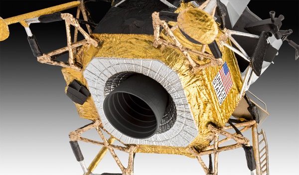 Revell 3701 Apollo 11 Eagle Lunar Module 1:48 Model Kit