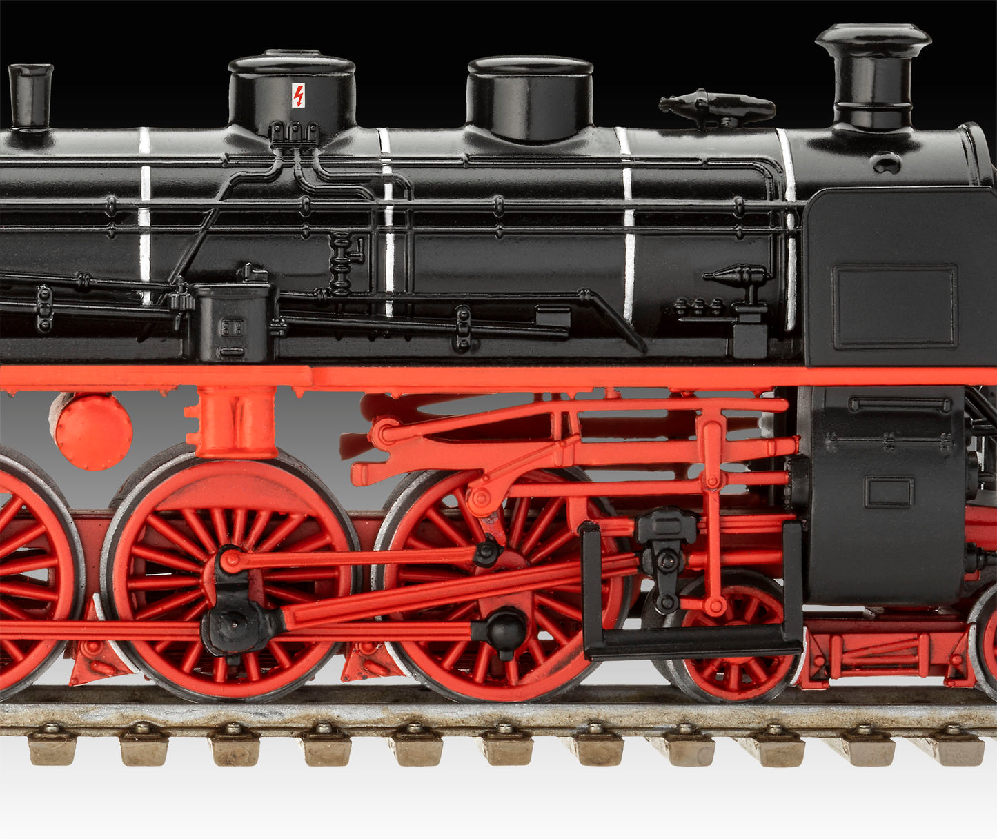Revell 2167 Express Locomotive BR18 1:87 Model Kit
