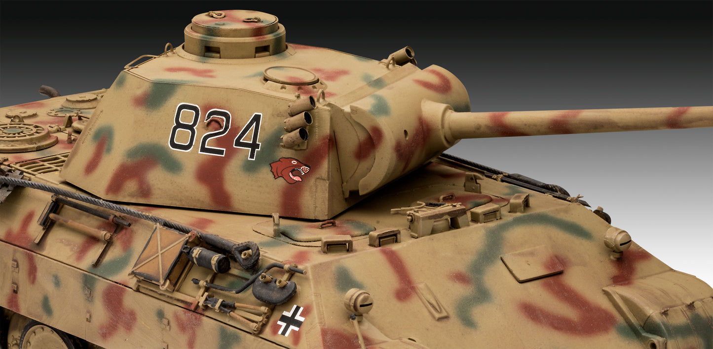 Revell 3273 Panther Ausf 1:35 Model Kit