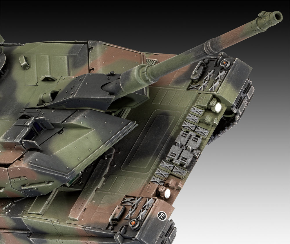 Revell 3281 Leopard 2A6/A6NL 1:35 Model Kit