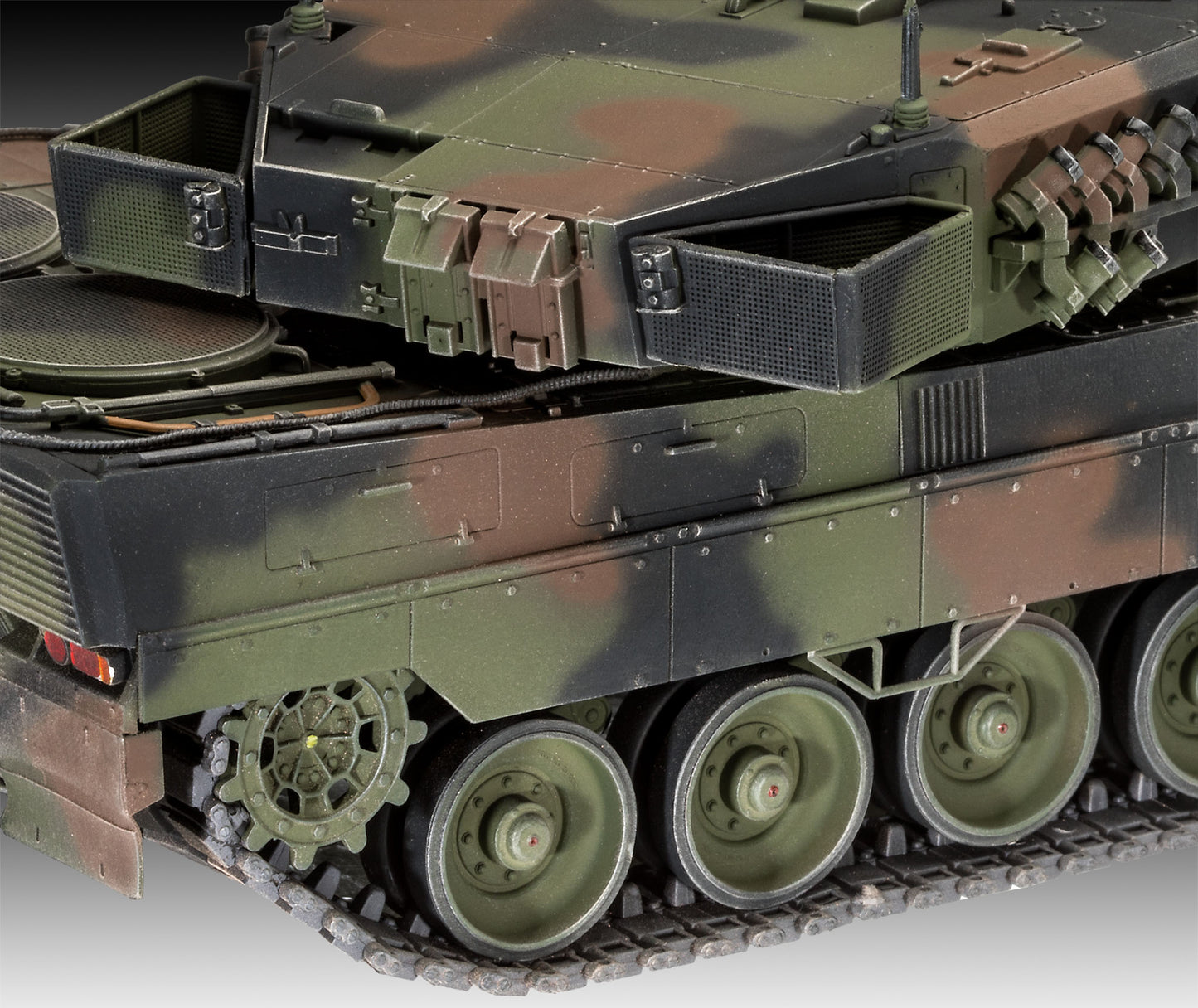 Revell 3281 Leopard 2A6/A6NL 1:35 Model Kit