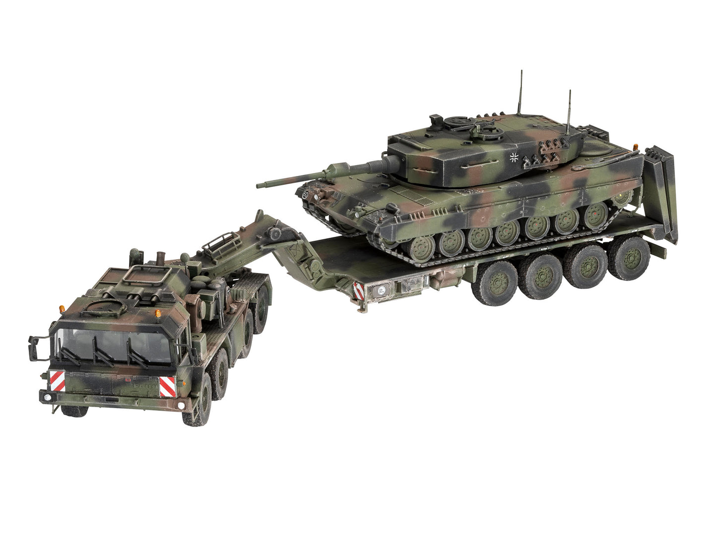 Revell 3311 SLT 50-3 'Elefant' & Leopard 2A4 1:72 Model Kit