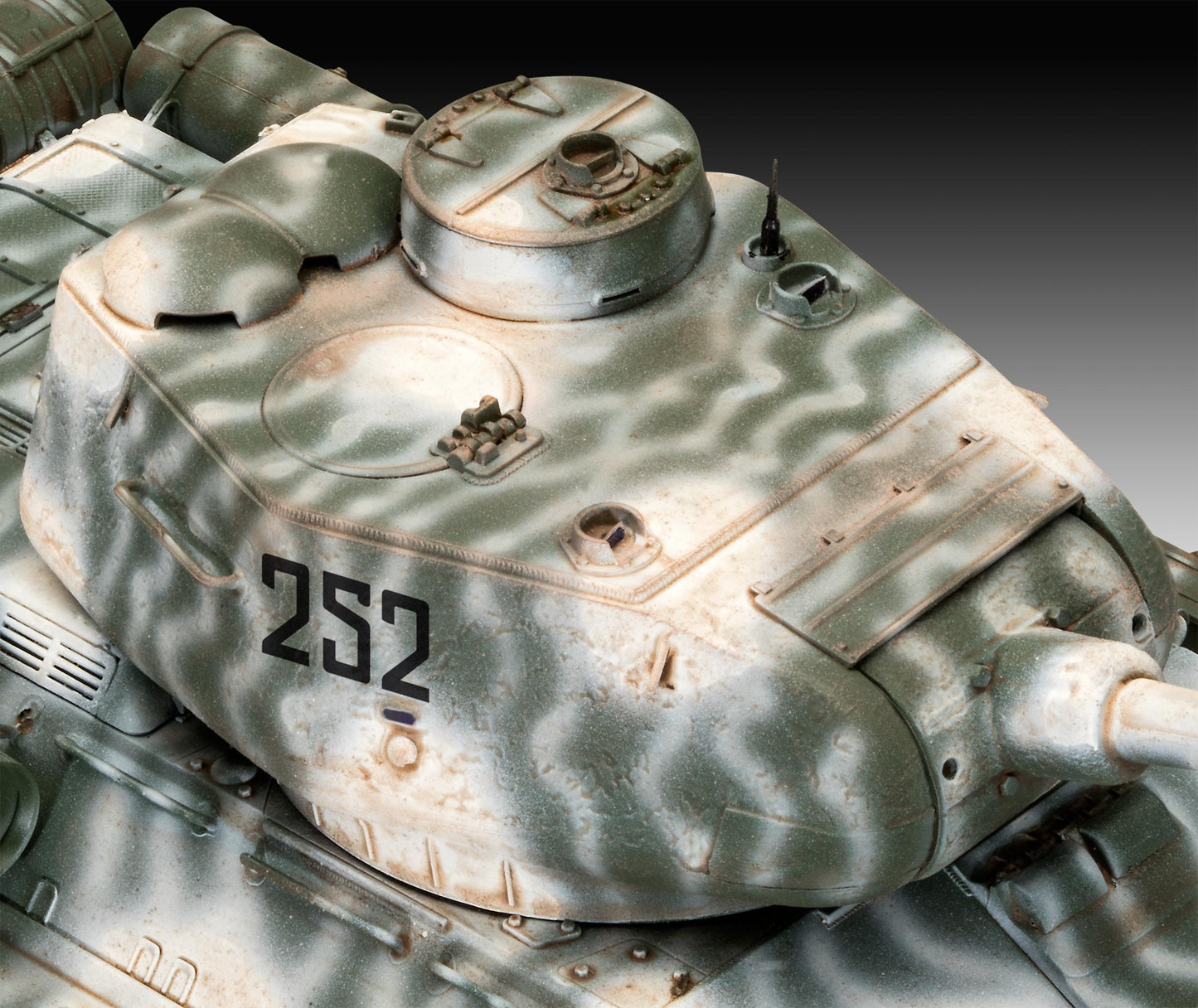 Revell 3319 Soviet T-34/85 1:35 Model Kit