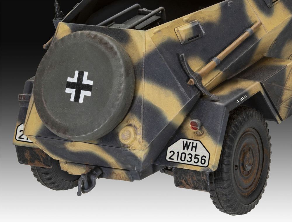 Revell 3335 Sd.Kfz.247 Ausf.B German Command Armoured Vehicle 1:35 Model Kit