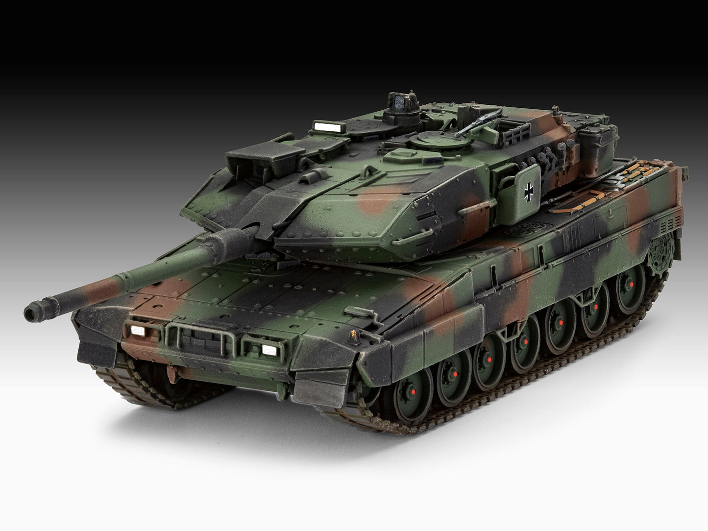 Revell 3355 Leopard 2A7V 1:72 Model Kit