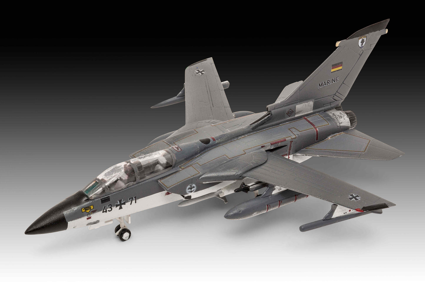 Revell 3783 Panavia Tornado IDS/GR.1 1:144 Model Kit