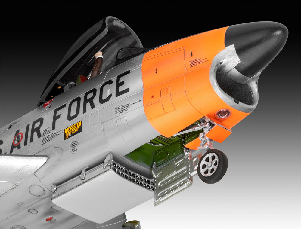 Revell 3832 North-American F-86D 'Sabre Dog' 1:48 Model Kit