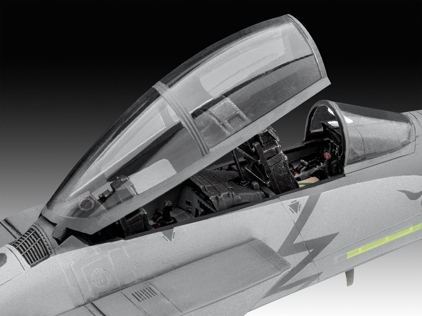 Revell 3841 McDonnell F-15E Strike Eagle 1:72 Model Kit