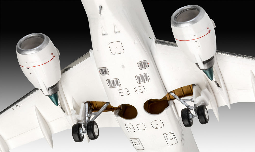 Revell 3883 Embraer 190 Luthansa New livery 1:144 Model Kit