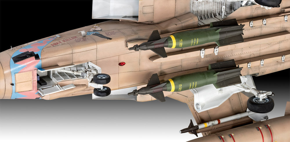 Revell 3892 Panavia Tornado GR.1 RAF "Gulf War" 1:32 Model Kit