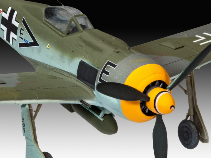 Revell 3898 Focke-Wulf Fw-190F-8 1:72 Model Kit